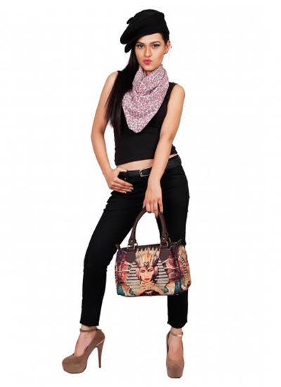 cleopatra-handbag-model-1