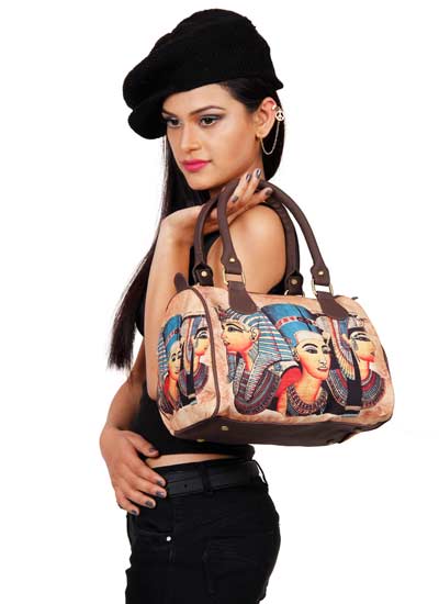 egyptian-women-handbag-model-2